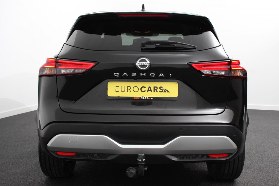 Nissan QASHQAI 1.3 DIG-T 158 pk Automaat N-Connecta Navigatie Apple Carplay/Android Auto Adaptive Cruise Control Parkeersensoren 360 camera Park Assist Lane Assist Stoel- en stuurwielverwarming Verwarmde voorruit LED koplampen Privacy Glass Trekhaak