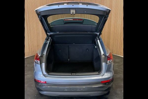 Audi Q4 e-tron 50 Quattro Advanced Edition 77 kWh|90%SOH|TREKHAAK|ACC|CAMERA|CARPLAY|STOELVERW|NAVIG|NL-AUTO|NAP|1e EIG|INCL. BTW|