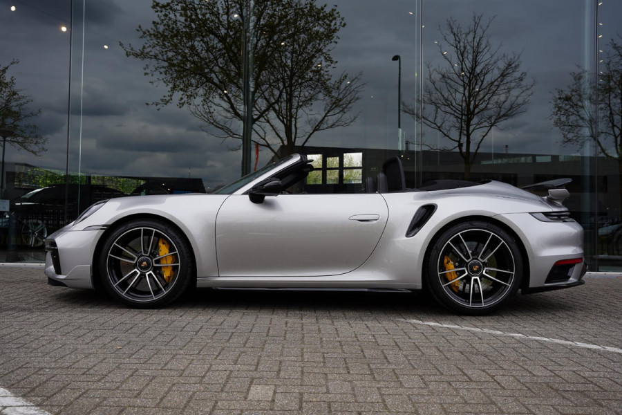 Porsche 911 Cabrio 3.8 Turbo S GERESERVEERD