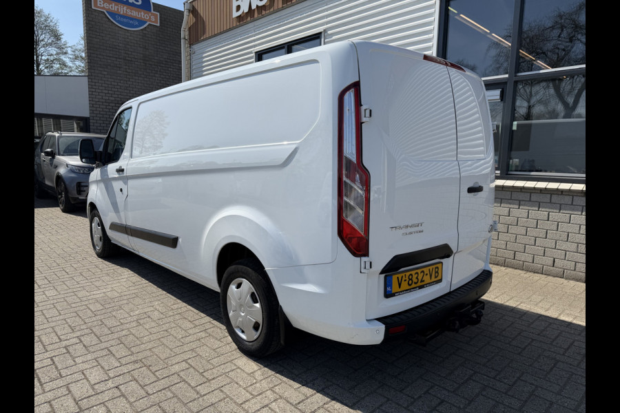 Ford Transit Custom 300 2.0 TDCI 130pk L2H1 Trend / euro 6 / vaste prijs rijklaar € 12.950 ex btw / lease vanaf € 218 / airco / cruise / navigatie / camera / trekhaak 2700 kg !