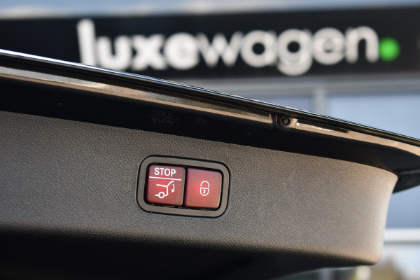 Mercedes-Benz E-Klasse Estate AMG 53 4M+ Pano Superscreen Trekh Burm HUD Distronic Night