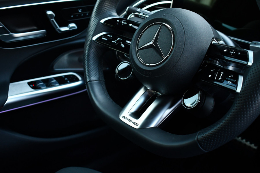 Mercedes-Benz E-Klasse Estate AMG 53 4M+ Pano Superscreen Trekh Burm HUD Distronic Night