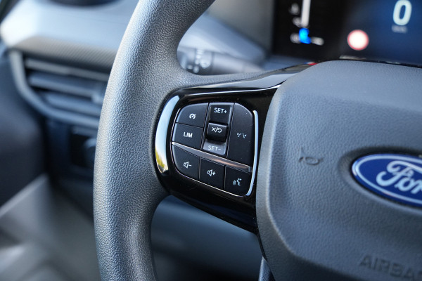 Ford Transit Custom 300 2.0 TDCI L2H1 Trend 136pk - Airco - Cruise - Carplay - LED - Rijklaar