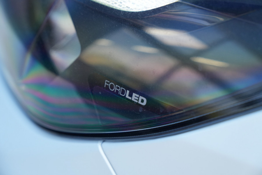 Ford Transit Custom 300 2.0 TDCI L2H1 Trend 136pk - Airco - Cruise - Carplay - LED - Rijklaar