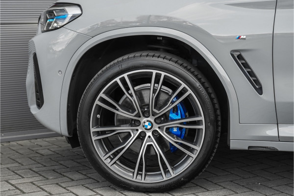 BMW X3 xDrive20i Bus Edition+ M-Sport M-Stoelen Pano Laser 21" Trekhaak