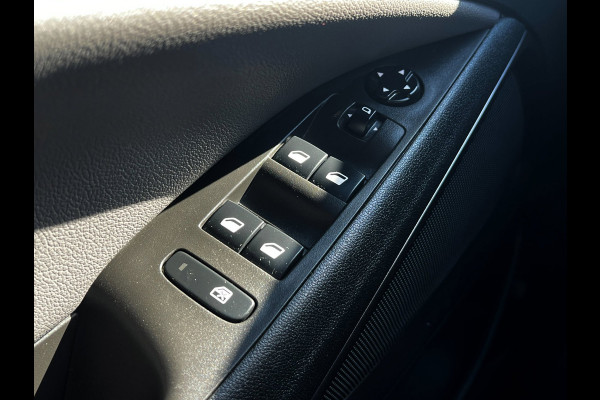 Opel Crossland X 1.2 Turbo Innovation carplay_Clima_Stuur verw_