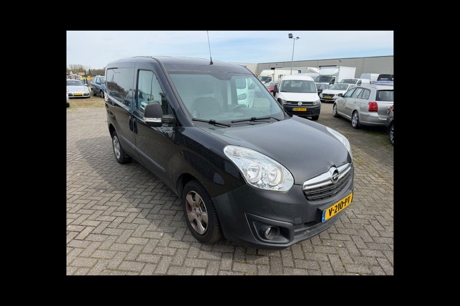 Opel Combo 1.3 CDTi L1H1 Edition AIRCO I ELEKTRISCHE RAMEN I TURBO KAPOT GELOPEN ZIE OPMERKINGEN