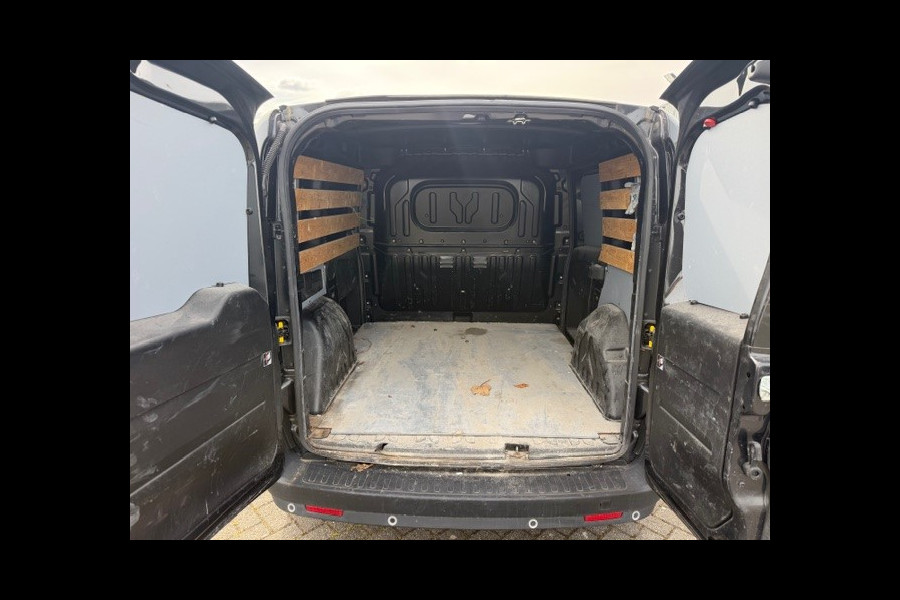 Opel Combo 1.3 CDTi L1H1 Edition AIRCO I ELEKTRISCHE RAMEN I TURBO KAPOT GELOPEN ZIE OPMERKINGEN