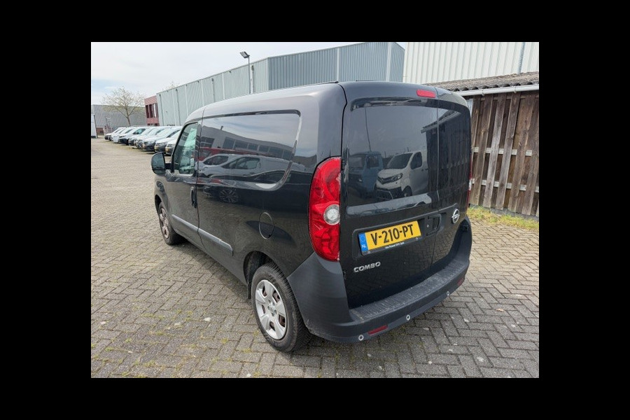 Opel Combo 1.3 CDTi L1H1 Edition AIRCO I ELEKTRISCHE RAMEN I TURBO KAPOT GELOPEN ZIE OPMERKINGEN