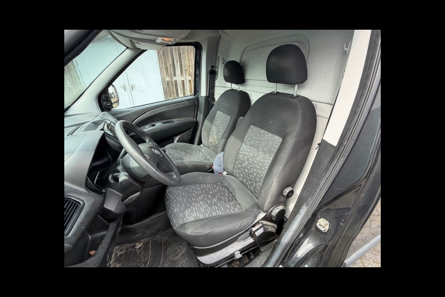 Opel Combo 1.3 CDTi L1H1 Edition AIRCO I ELEKTRISCHE RAMEN I TURBO KAPOT GELOPEN ZIE OPMERKINGEN