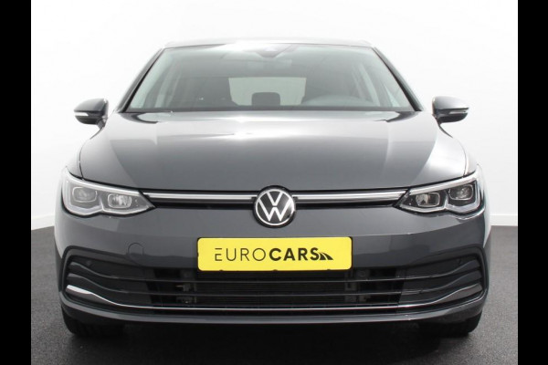 Volkswagen Golf 1.5 eTSI 150pk DSG Style Navigatie DAB Camera Lane Assist LED Adaptive Cruise Control Keyless Go Stoelverwarming Lichtmetalen Velgen