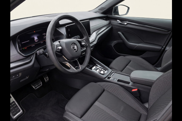 Škoda Octavia Combi 1.0 e-TSI Business Edition Plus 110pk DSG | Panoramadak | Trekhaak | Navigatie | Verwarmbare voorstoelen | Led Koplampen