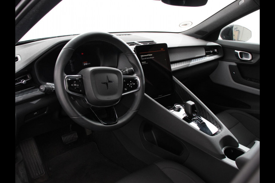 Polestar 2 Standard Range Single Motor 69 kWh Automaat Camera Dab Led Verwarmde voorstoelen Navigatie Apple Carplay/Android Auto Climate Control Parkeer sensoren