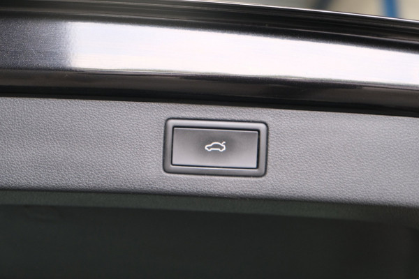 Škoda Kamiq 1.5 TSI ACT Business Edition Automaat - N.A.P. Airco, Camera, Cruise, Virtual Display, PDC.