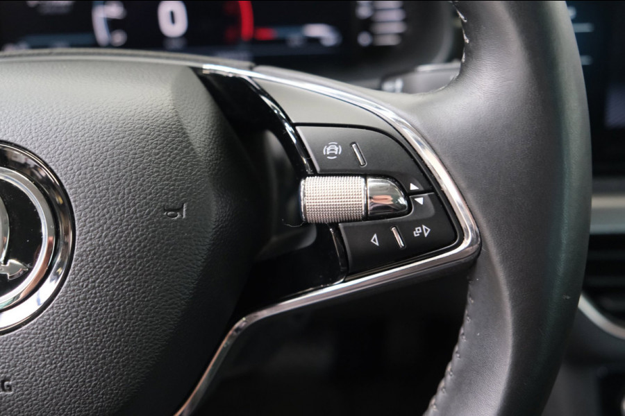 Škoda Kamiq 1.5 TSI ACT Business Edition Automaat - N.A.P. Airco, Camera, Cruise, Virtual Display, PDC.