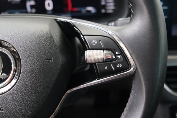 Škoda Kamiq 1.5 TSI ACT Business Edition Automaat - N.A.P. Airco, Camera, Cruise, Virtual Display, PDC.