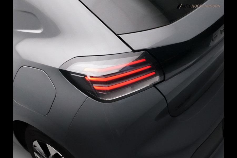 Peugeot 208 1.2 PureTech 100 Allure Sportive (APPLE CARPLAY,CLIMATE,PARKEERSENSOREN,LED VERLICHTING,LM-VELGEN,TOPCONDITIE)