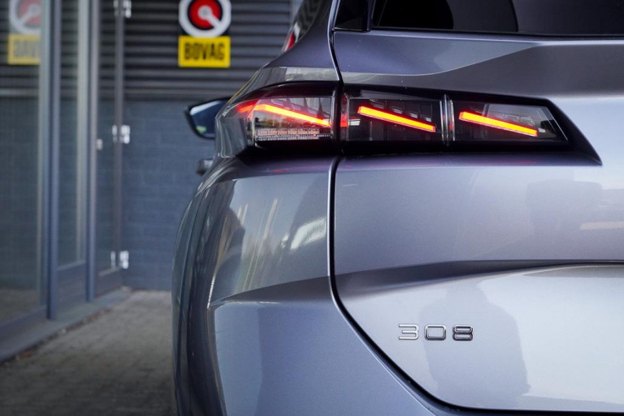 Peugeot 308 1.6 Plug-in Hybrid 225 GT / LED / 18'' / AGR / Winter / Elec Stoel / Alcantara / Massage / Camera