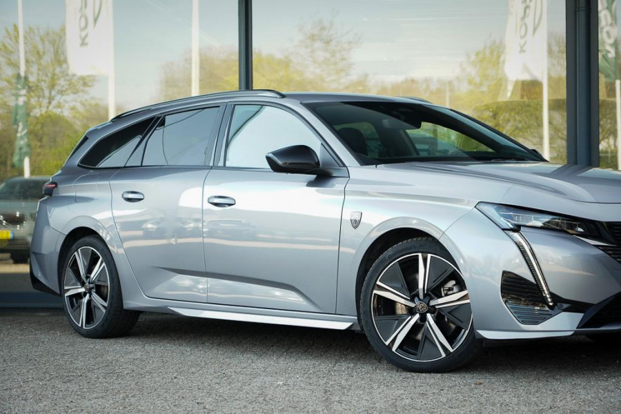 Peugeot 308 1.6 Plug-in Hybrid 225 GT / LED / 18'' / AGR / Winter / Elec Stoel / Alcantara / Massage / Camera