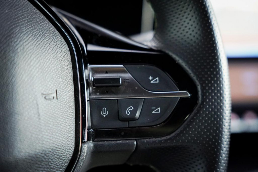 Peugeot 308 1.6 Plug-in Hybrid 225 GT / LED / 18'' / AGR / Winter / Elec Stoel / Alcantara / Massage / Camera