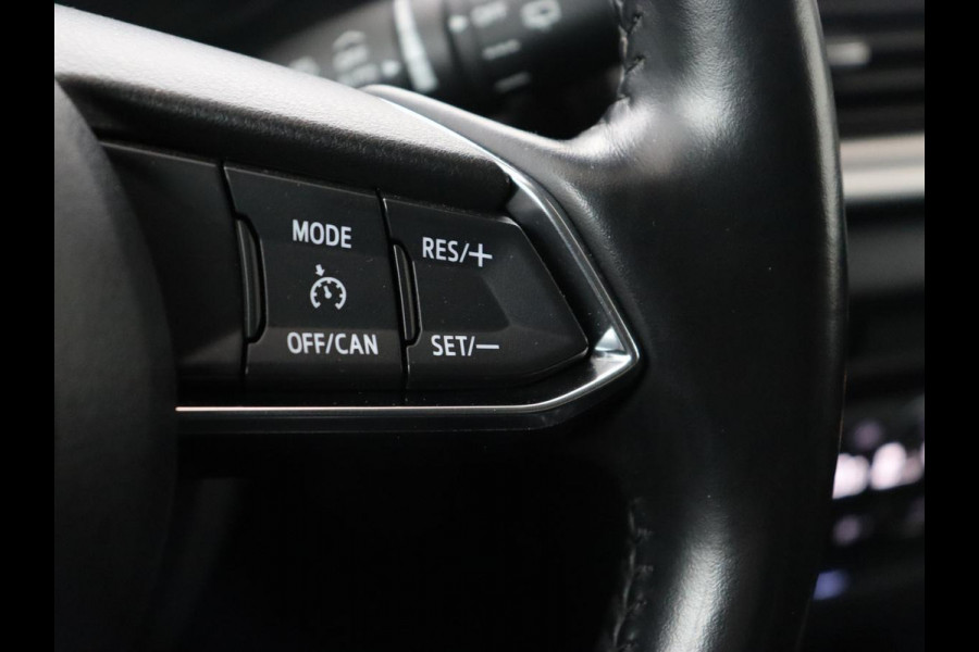 Mazda 3 2.0 SkyActiv-G 120 SkyLease+ | Stoel & stuurverwarming | Head-Up | Trekhaak | Camera | Navigatie | Full LED | Parkeerhulp | Climate control | Bluetooth | DAB | Cruise control | 103.800km NAP