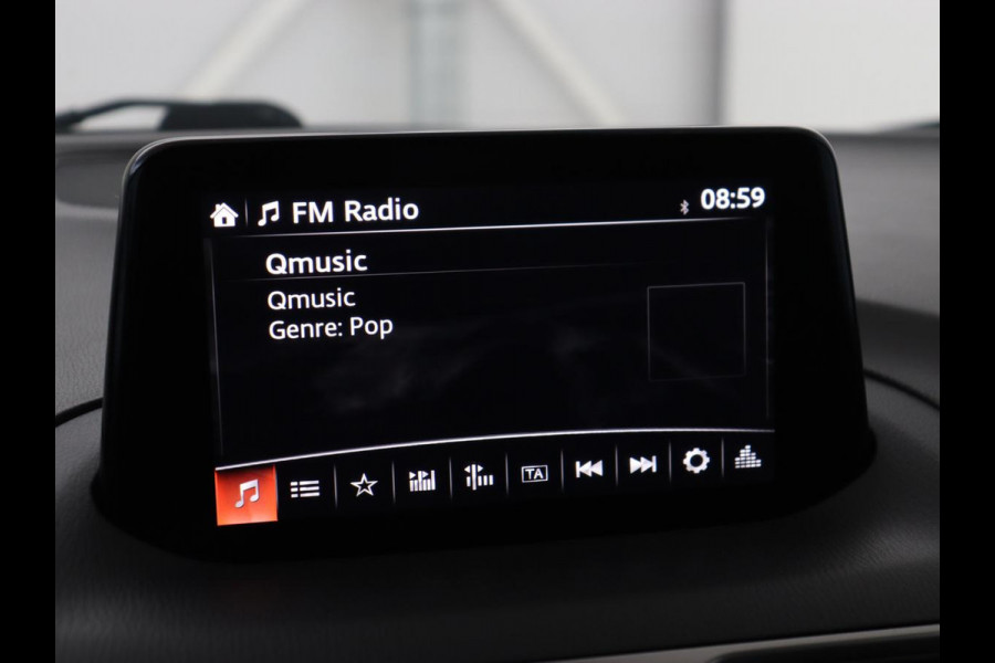 Mazda 3 2.0 SkyActiv-G 120 SkyLease+ | Stoel & stuurverwarming | Head-Up | Trekhaak | Camera | Navigatie | Full LED | Parkeerhulp | Climate control | Bluetooth | DAB | Cruise control | 103.800km NAP