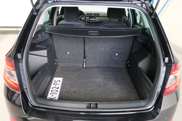 Škoda Fabia Combi 1.0 TSI Ambition - N.A.P. Airco, Carplay, Crusie, Navi, PDC, Trekhaak.
