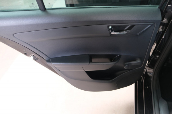 Škoda Fabia Combi 1.0 TSI Ambition - N.A.P. Airco, Carplay, Crusie, Navi, PDC, Trekhaak.