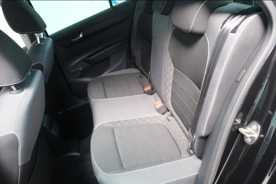 Škoda Fabia Combi 1.0 TSI Ambition - N.A.P. Airco, Carplay, Crusie, Navi, PDC, Trekhaak.