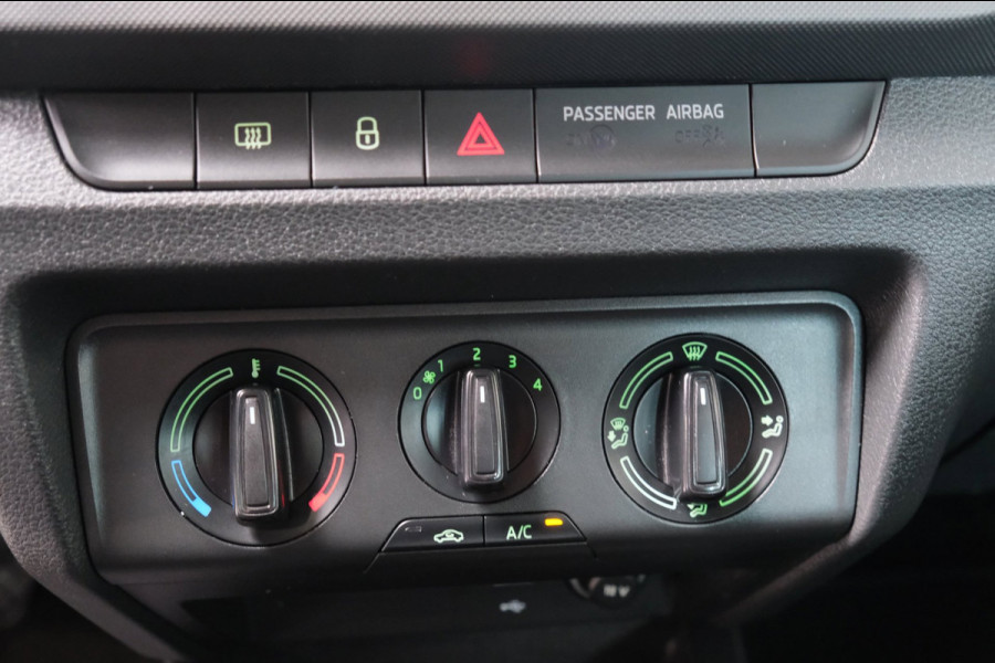 Škoda Fabia Combi 1.0 TSI Ambition - N.A.P. Airco, Carplay, Crusie, Navi, PDC, Trekhaak.