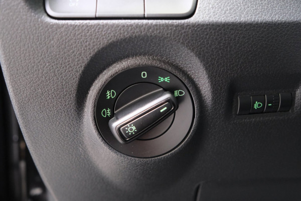 Škoda Fabia Combi 1.0 TSI Ambition - N.A.P. Airco, Carplay, Crusie, Navi, PDC, Trekhaak.