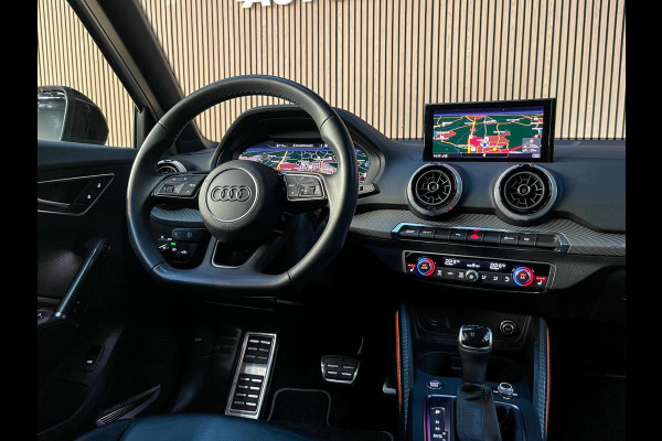 Audi Q2 35 TFSI Edition one S Line - Pano - Matrix - B&O