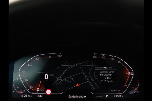 BMW 3-serie 320i Executive Edition | Sportstoelen | Carplay | Live Cockpit | Half leder | Navigatie | Full LED | Climate control | Parkeerhulp | Cruise control | Bluetooth
