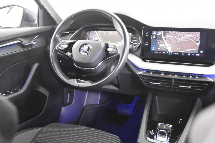 Škoda Octavia Combi 1.0 e-TSI Ambition Automaat *1ste Eigenaar*Navigatie*Trekhaak*