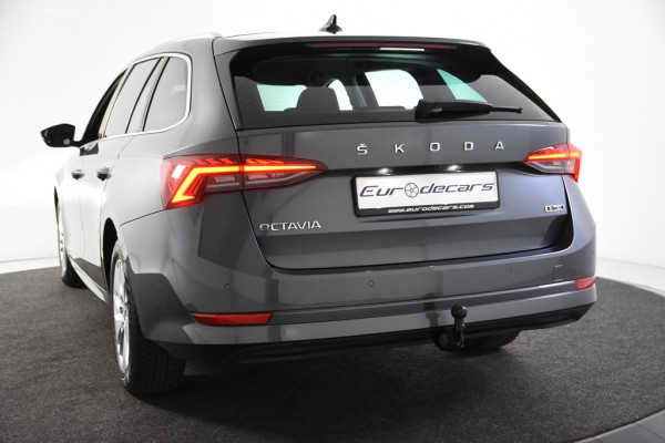 Škoda Octavia Combi 1.0 e-TSI Ambition Automaat *1ste Eigenaar*Navigatie*Trekhaak*