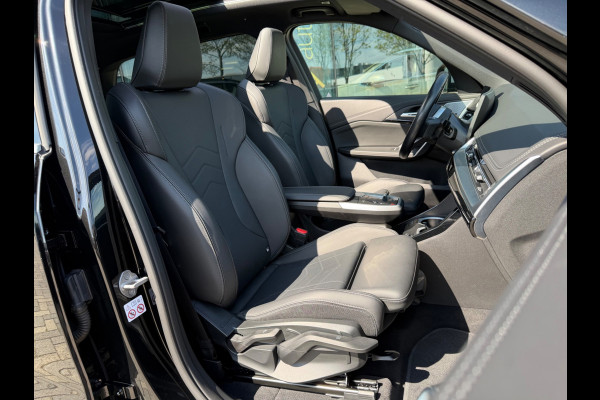 BMW X1 XDrive25e, NAP, 4WD, M-Sport, Leder, Pano, Trekhaak, CarPlay