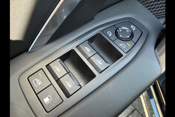 BMW X1 XDrive25e, NAP, 4WD, M-Sport, Leder, Pano, Trekhaak, CarPlay