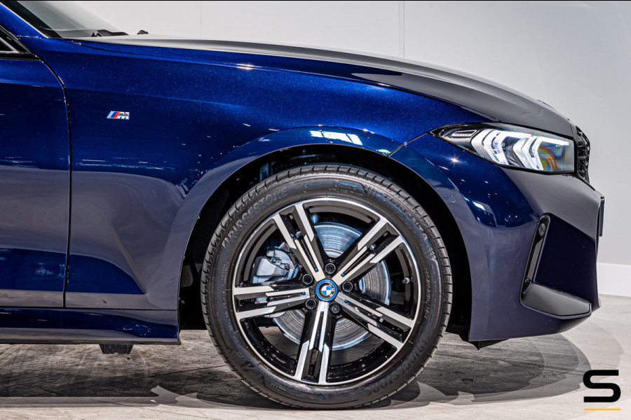 BMW 3 Serie Touring 330e|M-sport|Cam|Leder|Garantie|StoelVerw