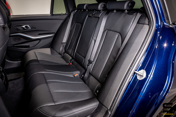 BMW 3 Serie Touring 330e|M-sport|Cam|Leder|Garantie|StoelVerw