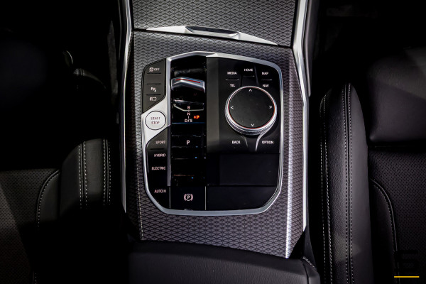 BMW 3 Serie Touring 330e|M-sport|Cam|Leder|Garantie|StoelVerw