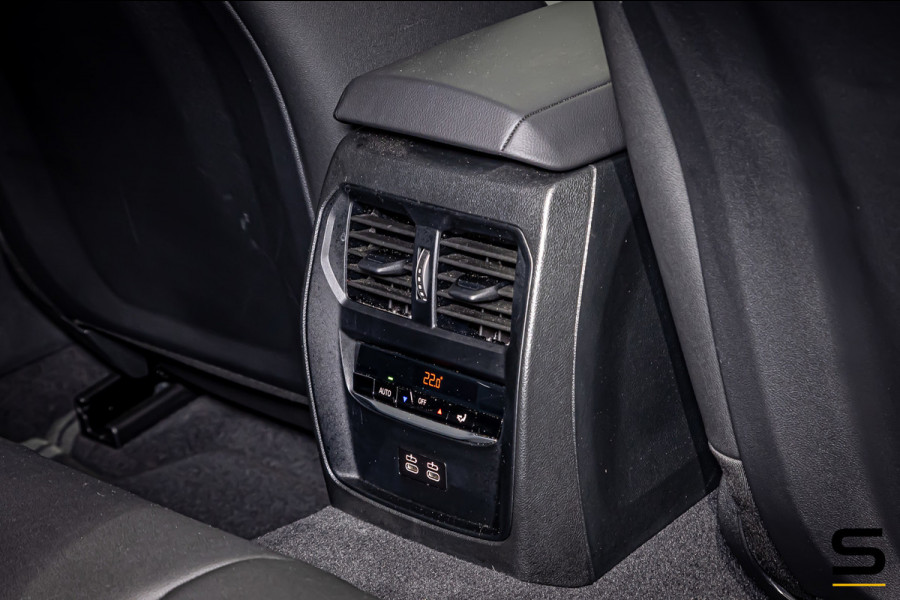 BMW 3 Serie Touring 330e|M-sport|Cam|Leder|Garantie|StoelVerw