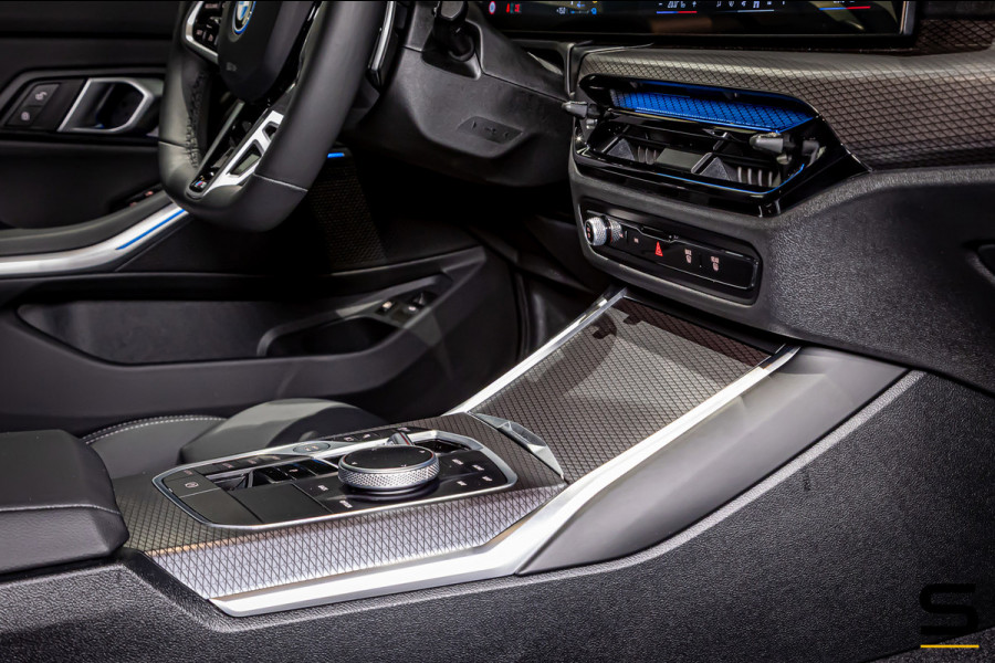 BMW 3 Serie Touring 330e|M-sport|Cam|Leder|Garantie|StoelVerw