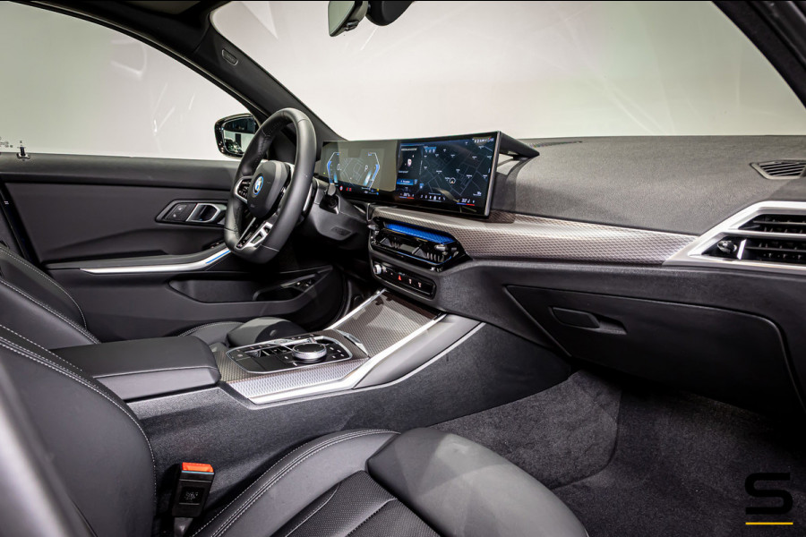 BMW 3 Serie Touring 330e|M-sport|Cam|Leder|Garantie|StoelVerw