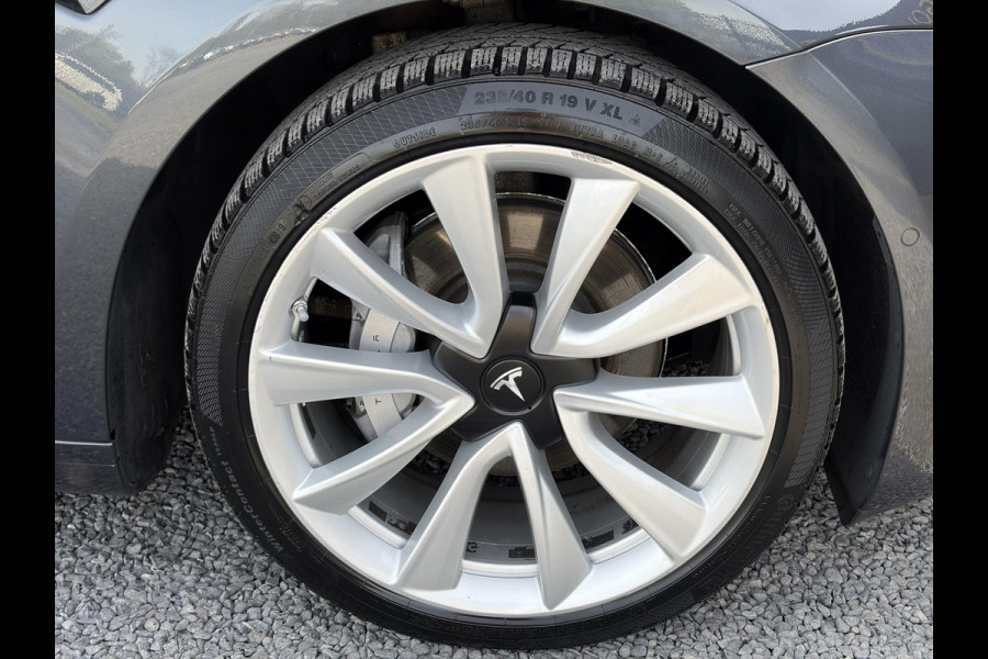 Tesla Model 3 Long Range AWD 75 kWh 2e Eigenaar,Autopilot,Panodak,Leder,360 Camera,Adaptive Cruise,NL Auto,N.A.P,Extra zomer banden,APK tot 09-2027