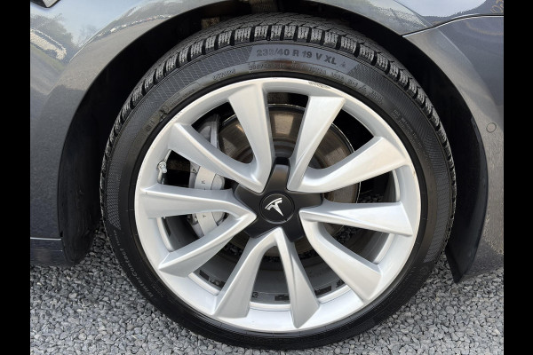 Tesla Model 3 Long Range AWD 75 kWh 2e Eigenaar,Autopilot,Panodak,Leder,360 Camera,Adaptive Cruise,NL Auto,N.A.P,Extra zomer banden,APK tot 09-2027