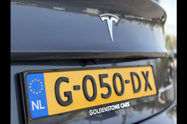 Tesla Model 3 Long Range AWD 75 kWh 2e Eigenaar,Autopilot,Panodak,Leder,360 Camera,Adaptive Cruise,NL Auto,N.A.P,Extra zomer banden,APK tot 09-2027