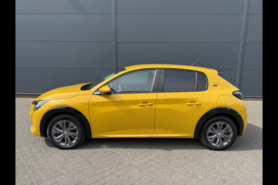 Peugeot e-208 Active Pack 50 kWh (Automatische Airco - LED - Navigatie - Apple Carplay - Keyless Start - Lichtmetalen Velgen)
