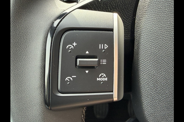 Citroën C3 100pk Max (Camera - LED - Automatische Airco - Navigatie - Parkeersensoren - Draadloos laden - Apple Carplay)