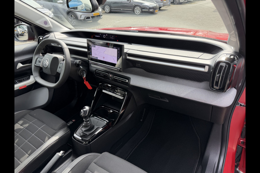 Citroën C3 100pk Max (Camera - LED - Automatische Airco - Navigatie - Parkeersensoren - Draadloos laden - Apple Carplay)