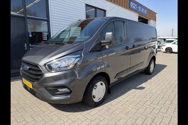 Ford Transit Custom 300 2.0 TDCI L2H1 Trend / vaste prijs rijklaar € 21.950 ex btw / dubbele schuifdeur / lease vanaf € 358 / airco / cruise / camera / pdc voor en achter / euro 6 / bpm vrij